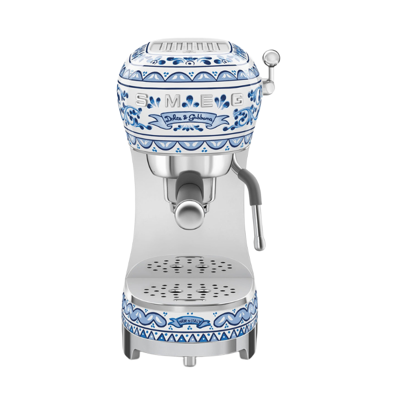 Smeg ECF02 Retro Style Espresso Coffee Machine